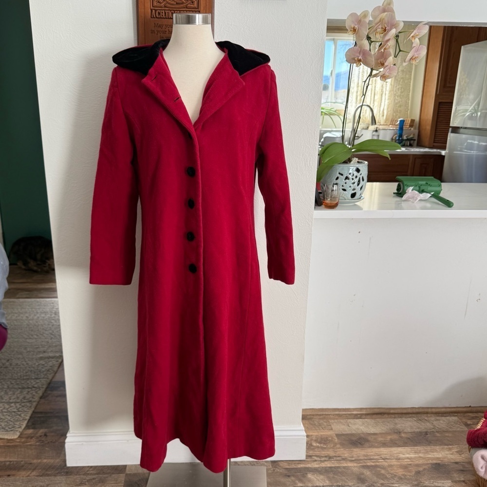 JG Hook 100% Wool Red Coat Black Velvet Inner Hood and Buttons Size 8